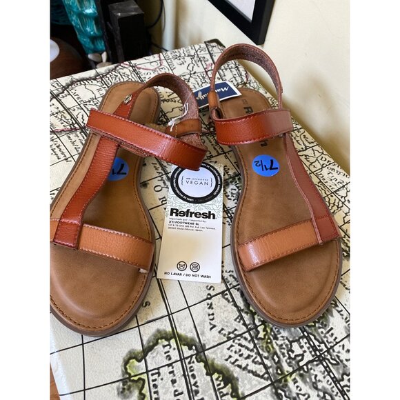 Refresh Womens Vegan Leather Sandals Size 7.5 Tan/Orange Adjustable Straps Comfo - Picture 2 of 5